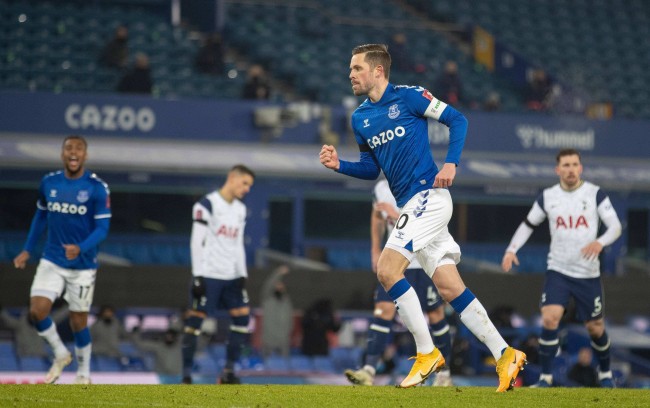 主场比赛 主场比赛